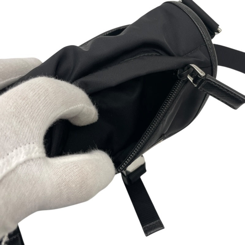 【PRADA】プラダ クロスボディ 2VD070 ショルダーバッグ ナイロン メンズ Re-Nylon サフィアーノレザー 黒 ブラック リナイロン レディース