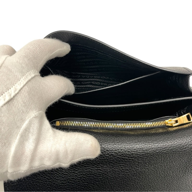 【PRADA】プラダ ヴィッテロダイノ クロスボディ 1BD274 ショルダーバッグ レザー レディース 黒 ブラック ポシェット RFID