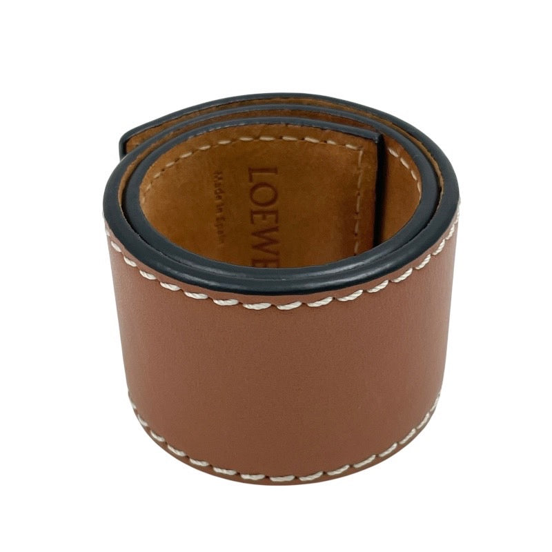 【LOEWE】ロエベ アナグラム スラップ スモール 119.19.336 ブレスレット レザー レディース ブラウン バングル