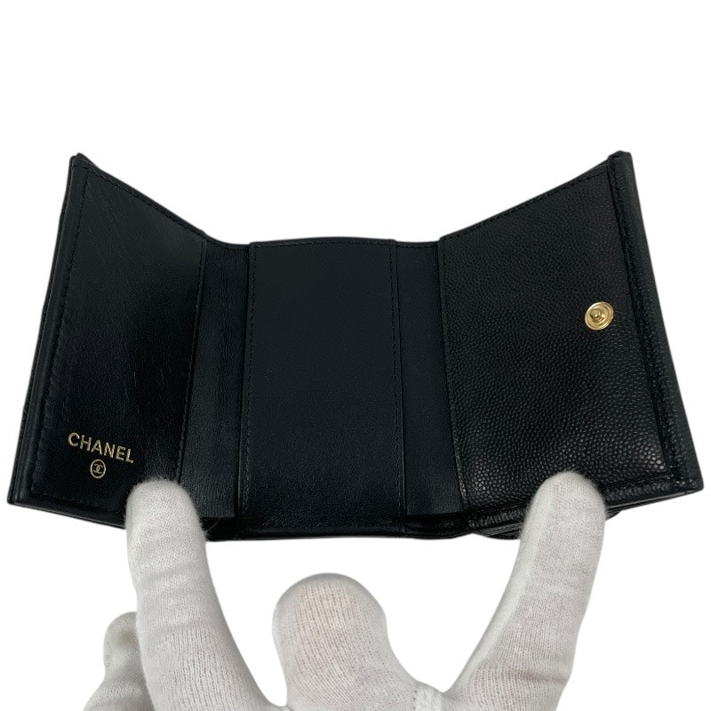 【CHANEL】シャネル コンパクトウォレット AP3518 三つ折り財布 レザー レディース キャビアスキン ランダムシール 黒 ブラック ココマーク