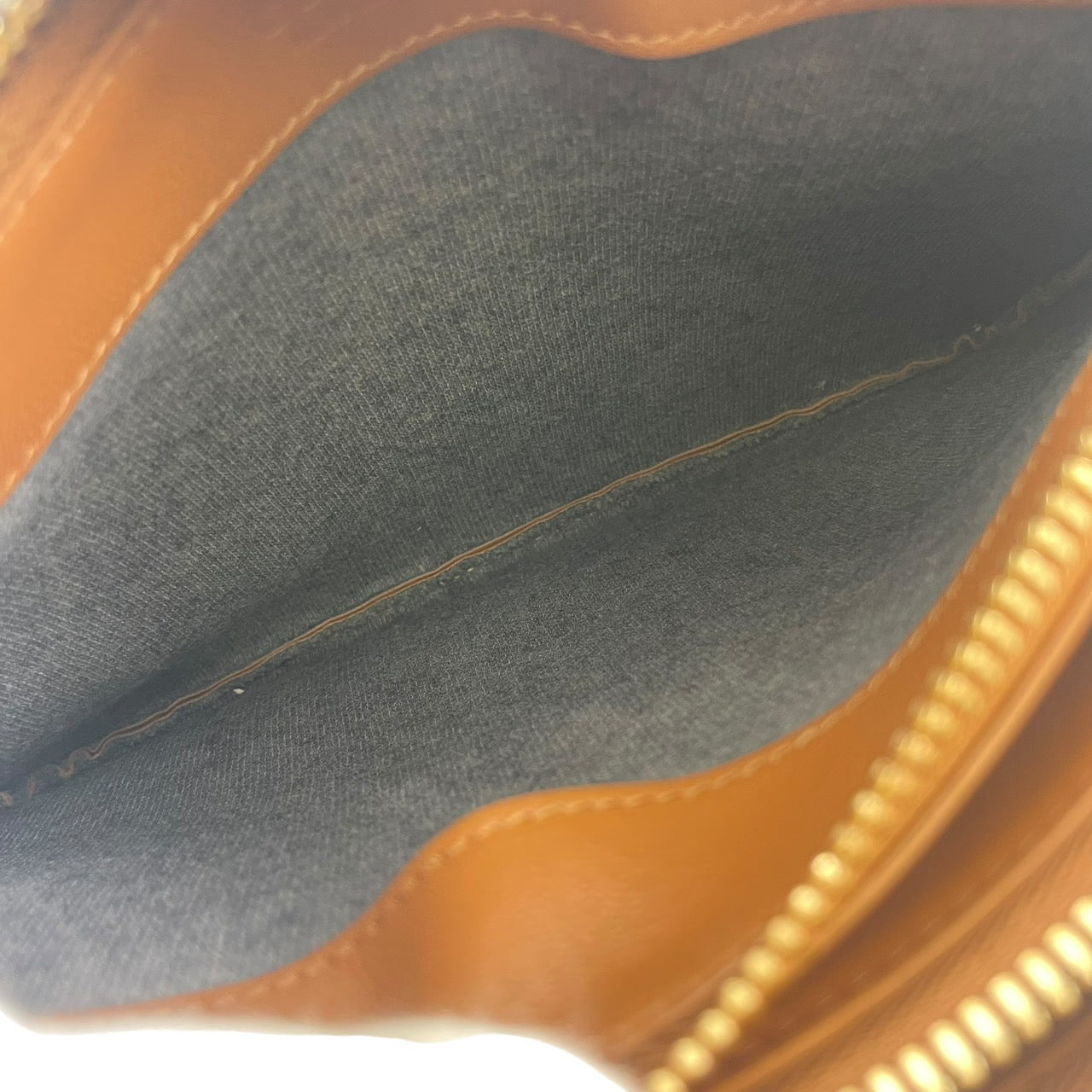 【中古】【CELINE】セリーヌ トリオポシェット 本革 ミニショルダー ポーチ 165113 ショルダーバッグ レザーレディース