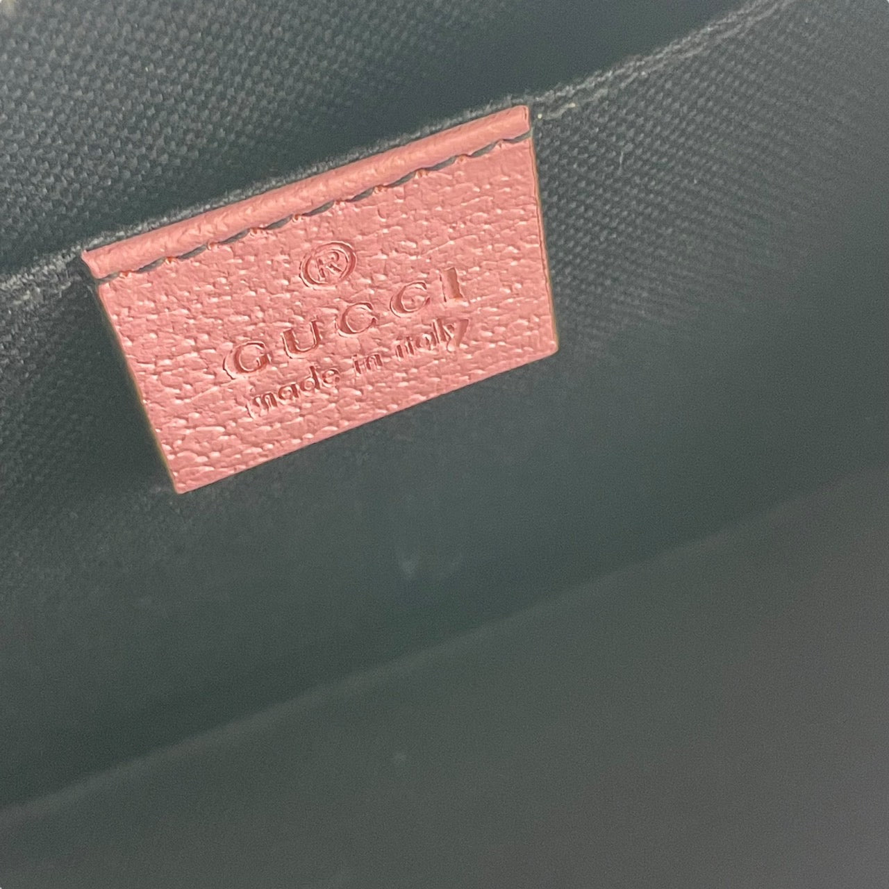 【GUCCI】グッチ GGサイケデリック 574886 ショルダーバッグ コーティングキャンバスレディース ポシェット GGスプリーム