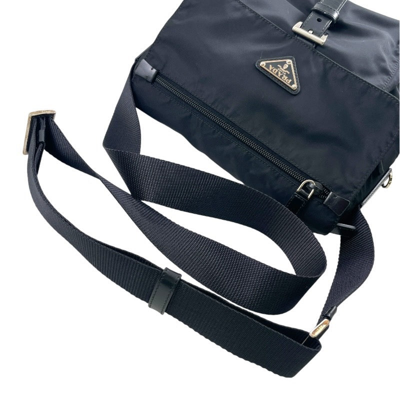 【中古】【PRADA】プラダ メッセンジャーバッグ BT8994 ショルダーバッグ ナイロン レディース