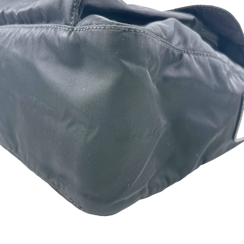 【中古】【PRADA】プラダ メッセンジャーバッグ BT8994 ショルダーバッグ ナイロン レディース
