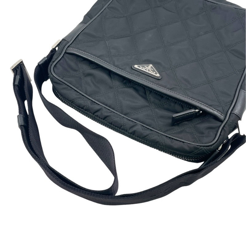 【PRADA】プラダ 2VH002 ショルダーバッグ ナイロン レディース テスート キルティング ポシェット サコッシュ 三角プレート メンズ