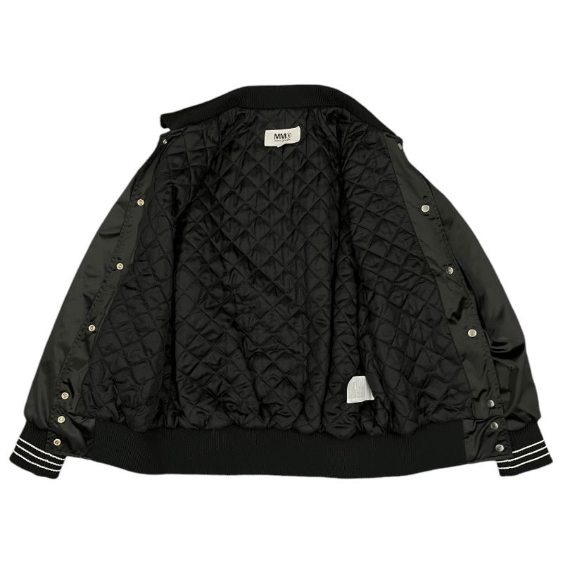 【MM6】エムエムシックス メゾンマルジェラ MM6 S52AM0136 S52534 スタジャン レディース ジャケット ダウン