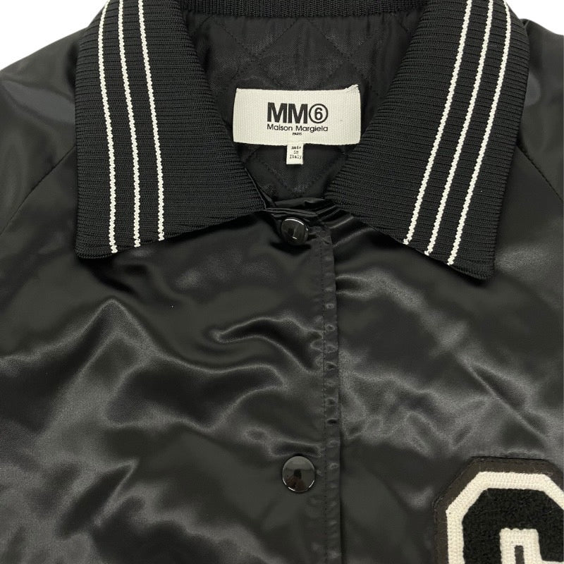 【MM6】エムエムシックス メゾンマルジェラ MM6 S52AM0136 S52534 スタジャン レディース ジャケット ダウン