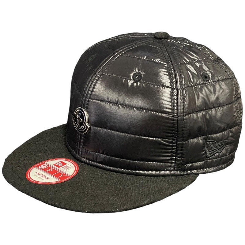 【MONCLER】モンクレール ベースボールキャップ A20960030100 キャップメンズ ニューエラ　NEW　ERA　コラボ　NEWERA　 ダウン　スナップバック　スモール　ミディアム　SMALL　MEDIUM　黒　ブラック　帽子