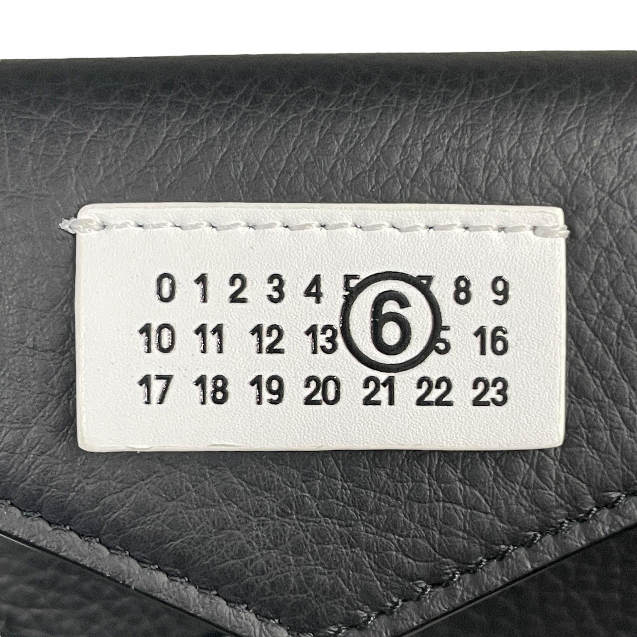 ジャパニーズ6 SA5UI0010 二つ折り財布 レザー レディース 【Maison Margiela】メゾンマルジェラ MM6 ブラック フラップウォレット