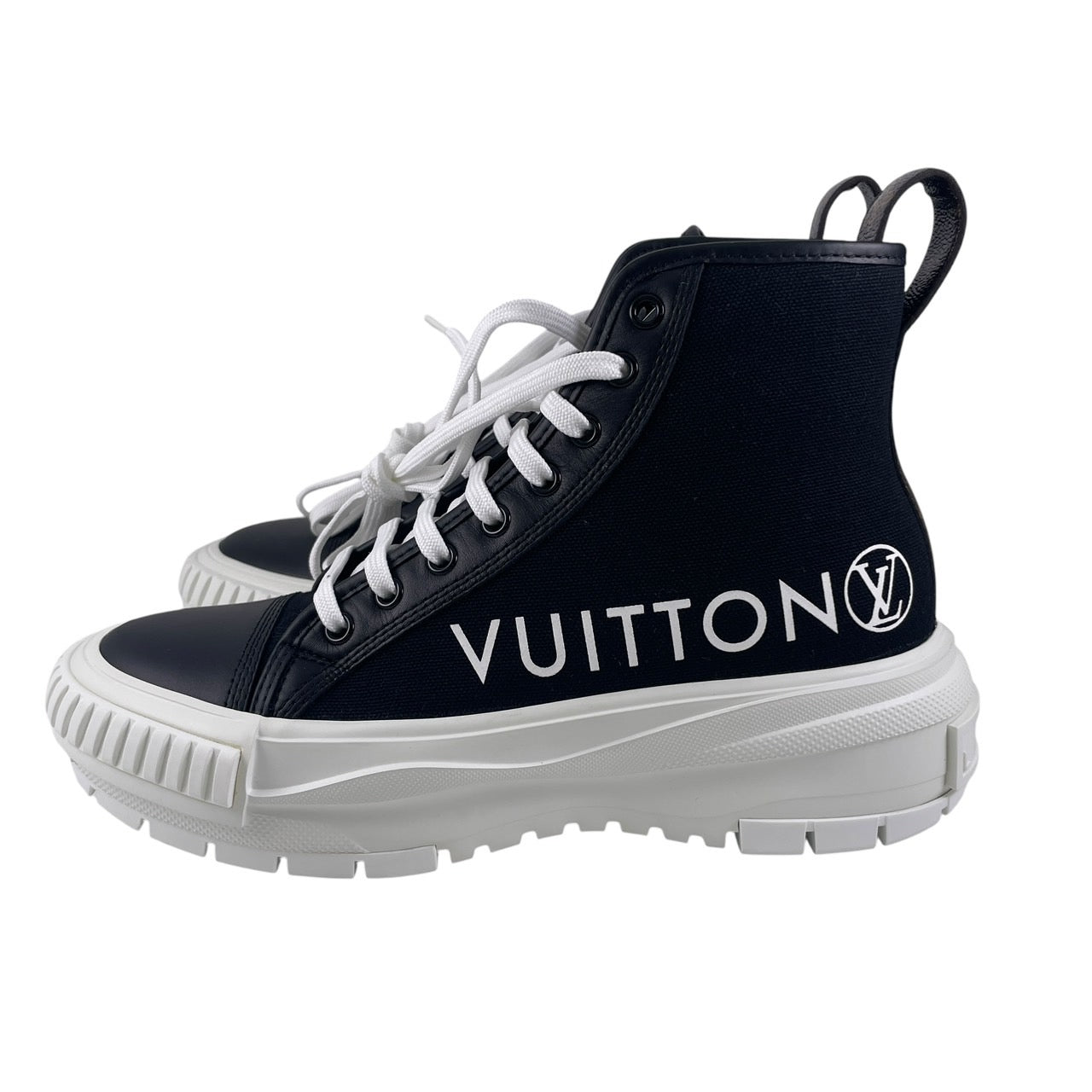 【LOUIS VUITTON】ルイ・ヴィトン SQUAD 1A96ER スニーカー キャンバス レディース LVスクァッドライン ハイカット モノグラム ブラック ホワイト