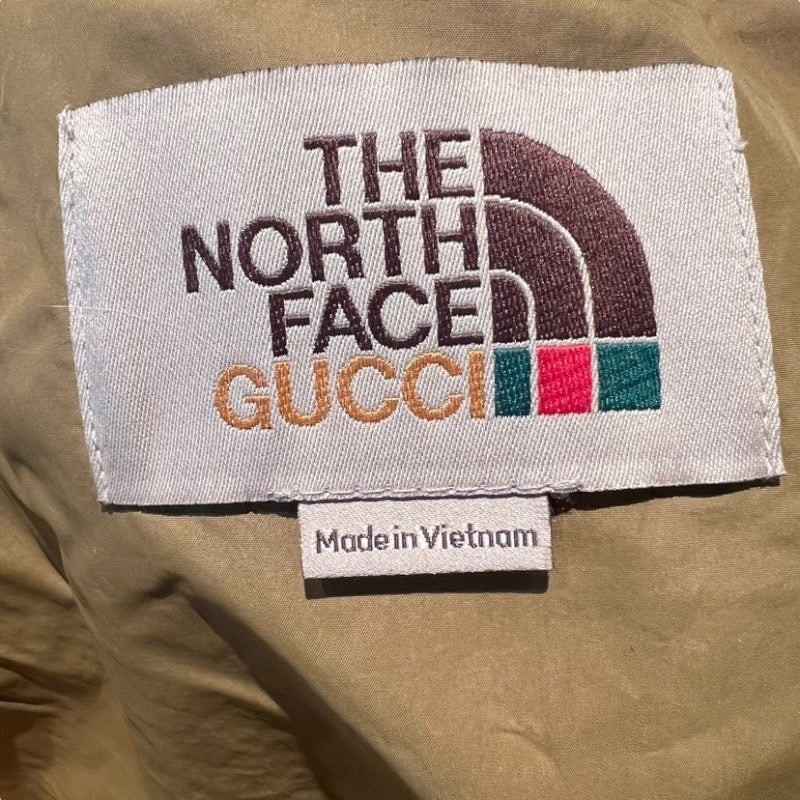 【GUCCI】グッチ 663759 マウンテンパーカー メンズ S(175/92A) ジャケット フード