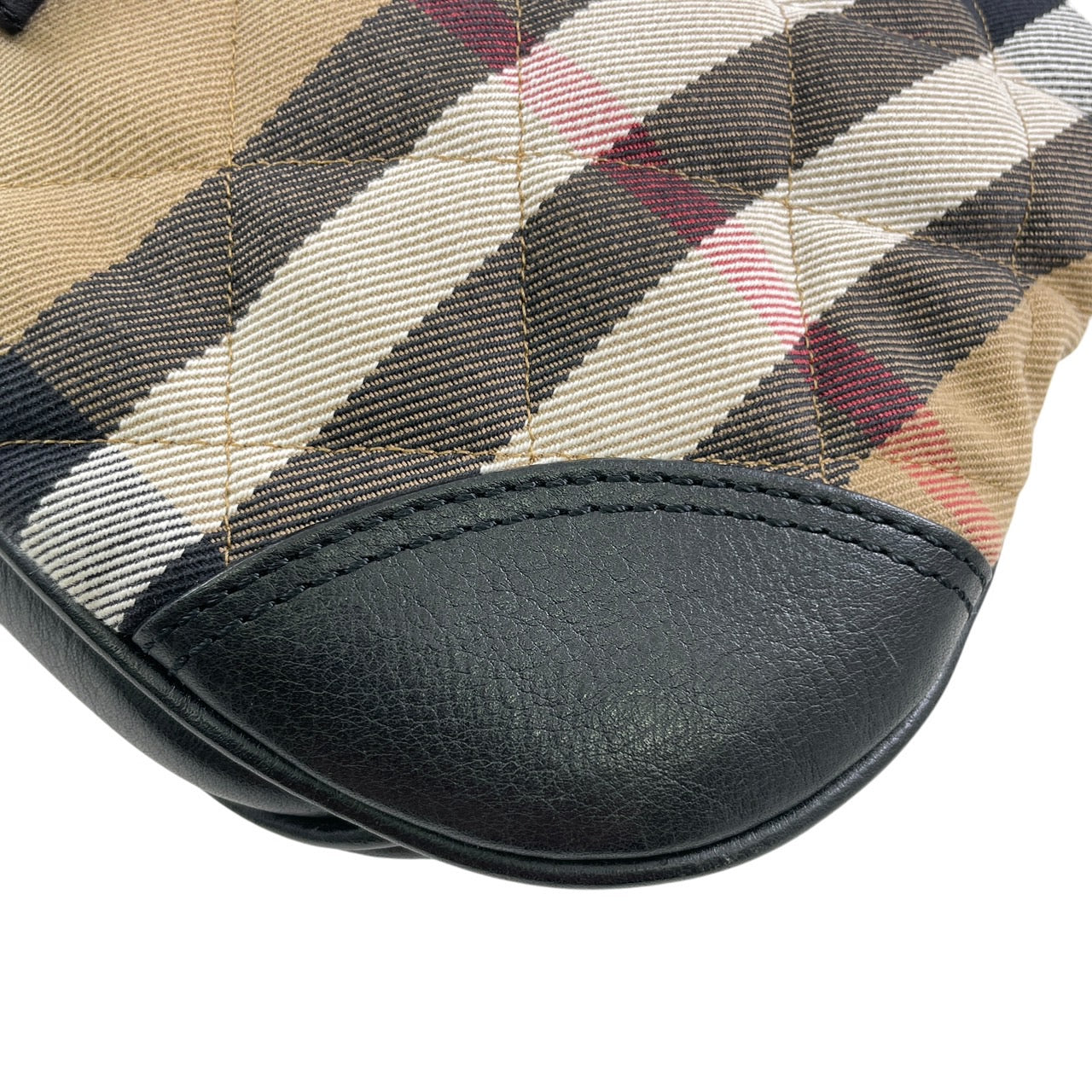 【BURBERRY】バーバリー ワンショルダー ショルダーバッグ レディース ノバチェック ロックチャーム キルティング ベージュ