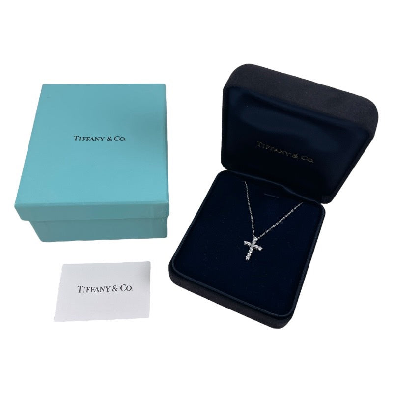 【TIFFANY&Co.】ティファニー スモールクロス ネックレス Pt950プラチナレディース ダイヤモンド