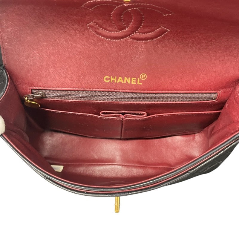 【CHANEL】シャネル マトラッセ25 ショルダーバッグ ラムスキン レディース ココマーク チェーン Wフラップ ダブルフラップ