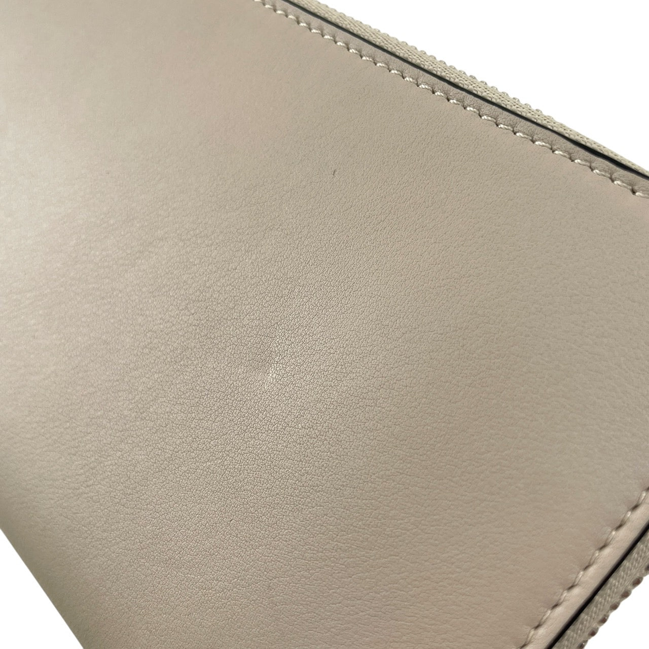 【LOEWE】ロエベ ジップアラウンドウォレット 長財布レディース アナグラム ファスナー ロングウォレット カーフレザー ベージュ ブラウン