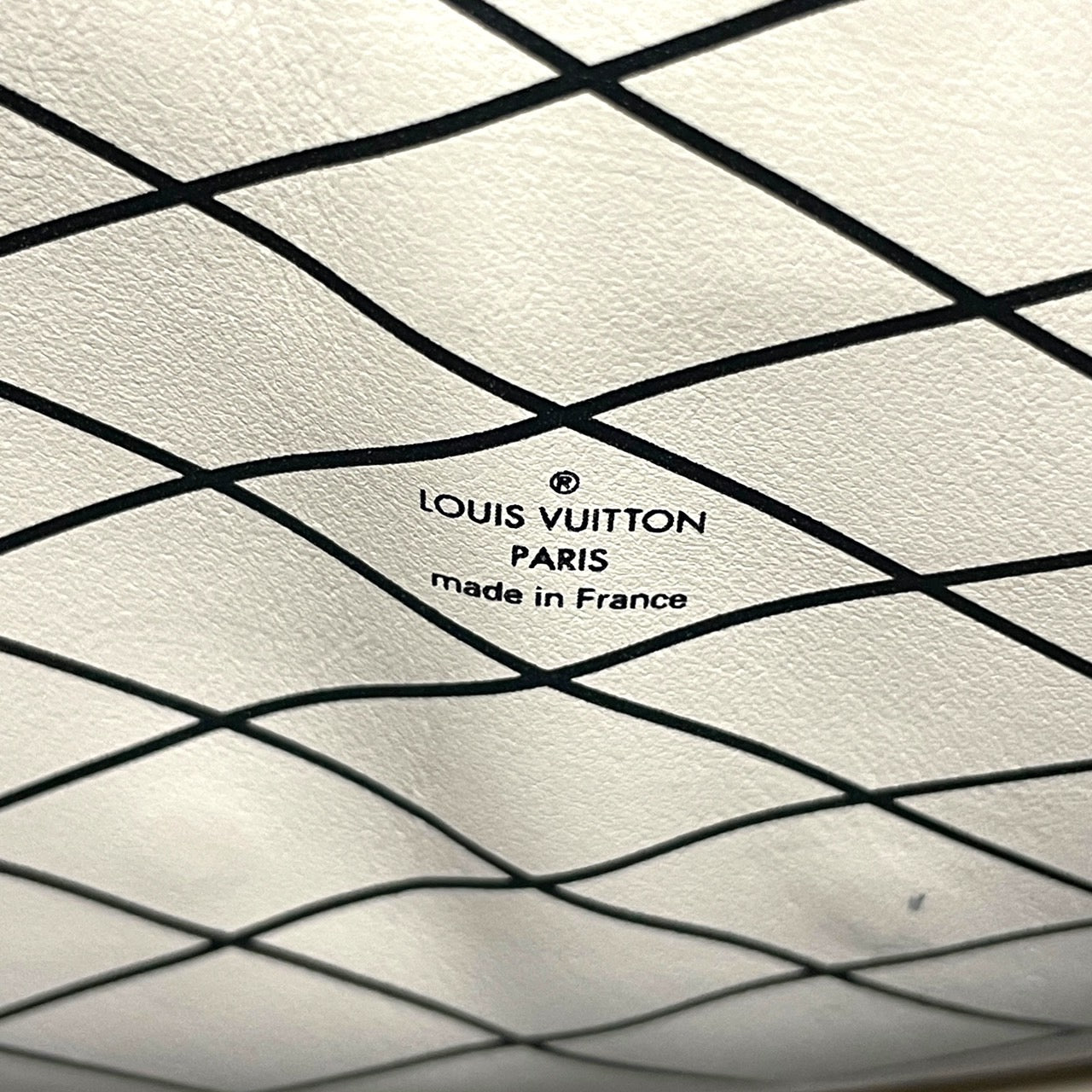 【LOUIS VUITTON】ルイ・ヴィトン モノグラムリバース M43596 ショルダーバッグ レディース トランククラッチ チェーンショルダー ベージュ ブラウン