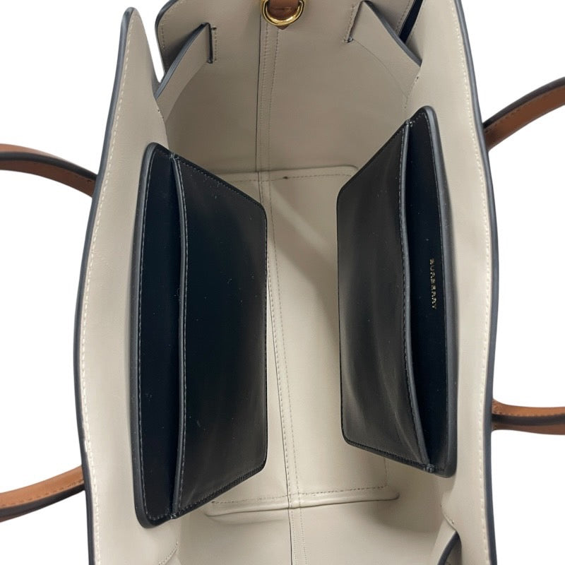 【BURBERRY】バーバリー トリプルスタッズ 8018790 ハンドバッグ キャンバス レディース ベルト レザー ヴィンテージチェック