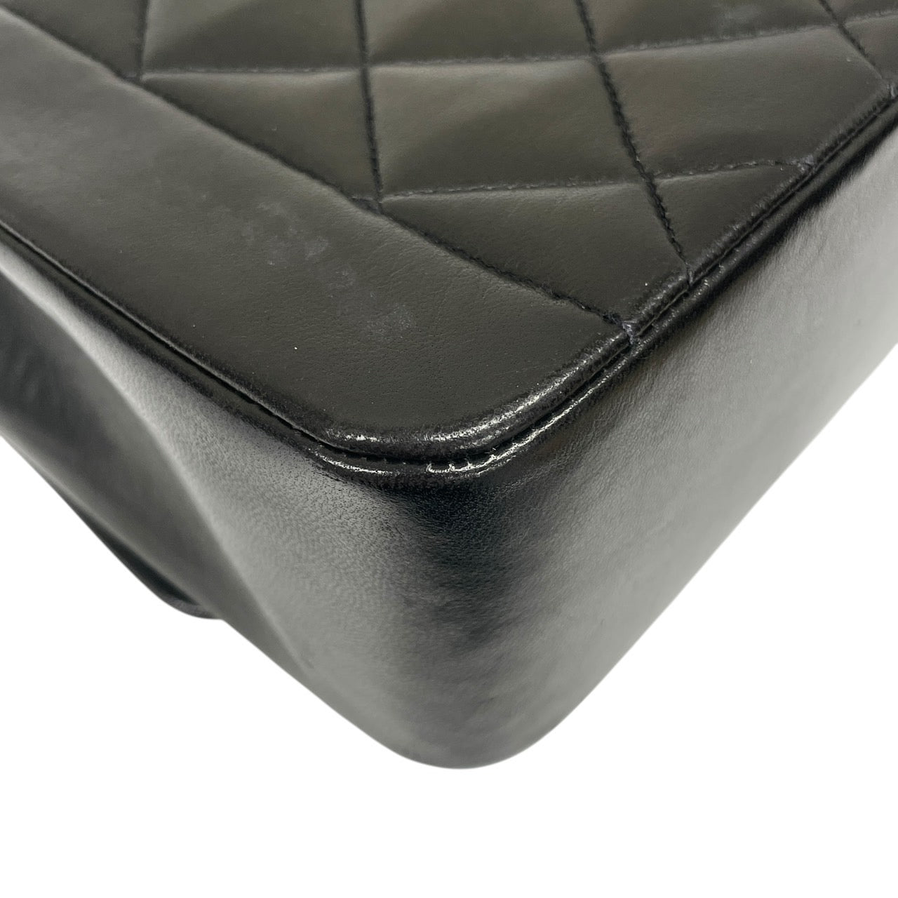 【CHANEL】シャネル ダイアナ22 A01164 ショルダーバッグ ラムスキン レディース 3番台 チェーン マトラッセ 黒 ブラック