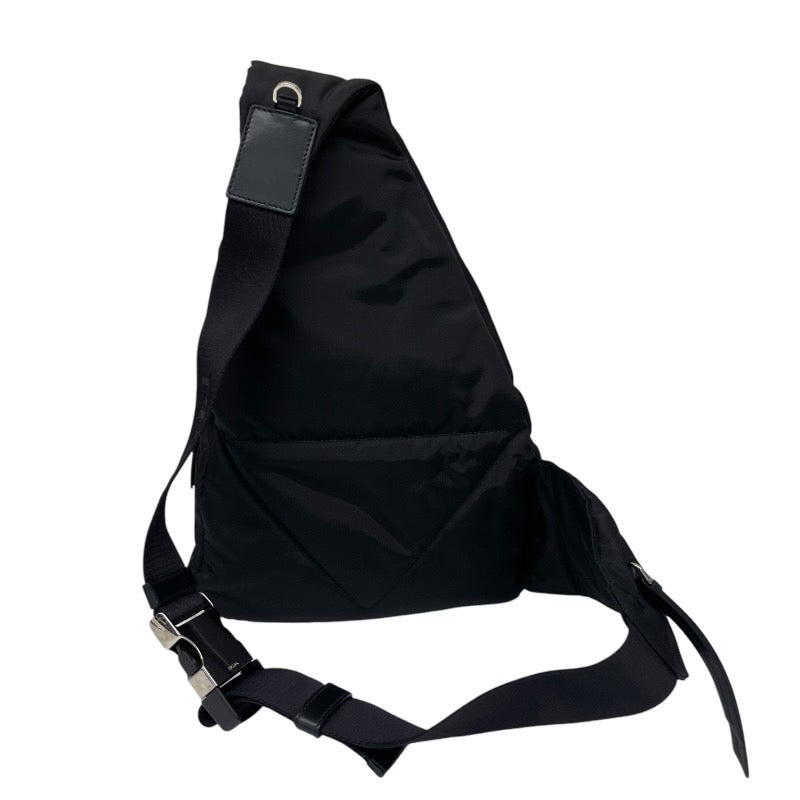 【PRADA】プラダ ボディバッグ 2VZ092 ボディバッグ ナイロン メンズ ショルダー 黒 ブラック Re-nylon リナイロン