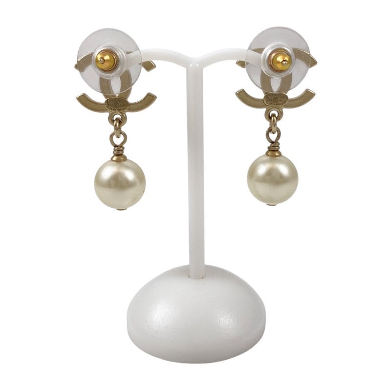 【CHANEL】シャネル ココマーク ピアス レディース フェイクパール イヤリング A13S