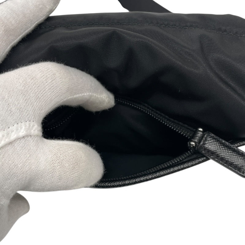 【PRADA】プラダ クロスボディ 2VD070 ショルダーバッグ ナイロン メンズ Re-Nylon サフィアーノレザー 黒 ブラック リナイロン レディース