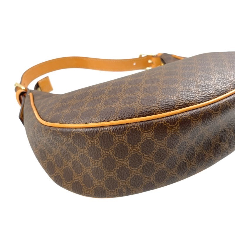 ✨超美品✨CELINE セリーヌ アクセサリーポーチ　マカダム　ブラウン　レザー CELINE】セリーヌ マカダム ワンショルダー ショルダーバッグ