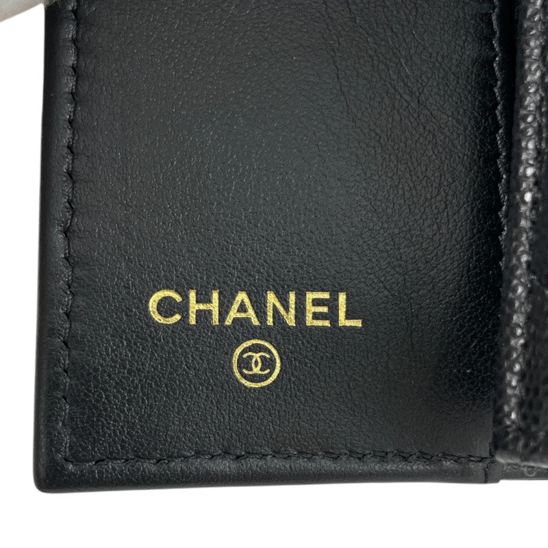 【CHANEL】シャネル コンパクトウォレット AP3518 三つ折り財布 レザー レディース キャビアスキン ランダムシール 黒 ブラック ココマーク