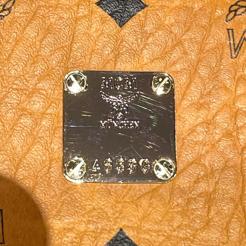 【MCM】エム・シー・エム スターク サイドスタッズ バックパック MMK7AVE99CO001 リュック・デイパック レザー メンズ ヴィセトス ブラウン レディース