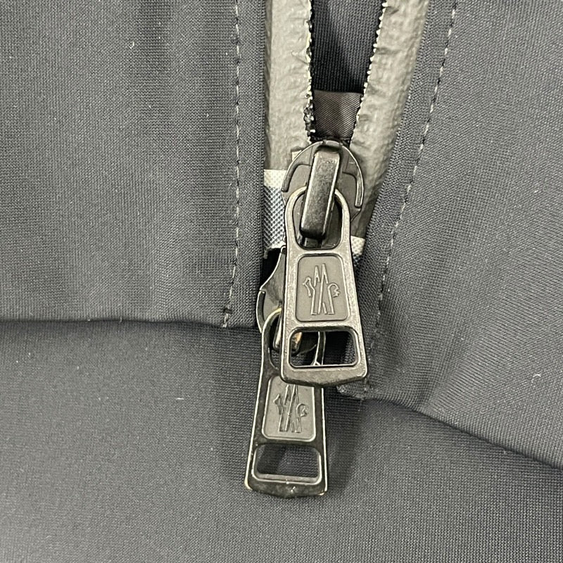 【中古】【MONCLER】モンクレール ゴルド GORDE マウンテンパーカーメンズ サイズ3 ストレッチパーカー フード ジャパン正規タグ付