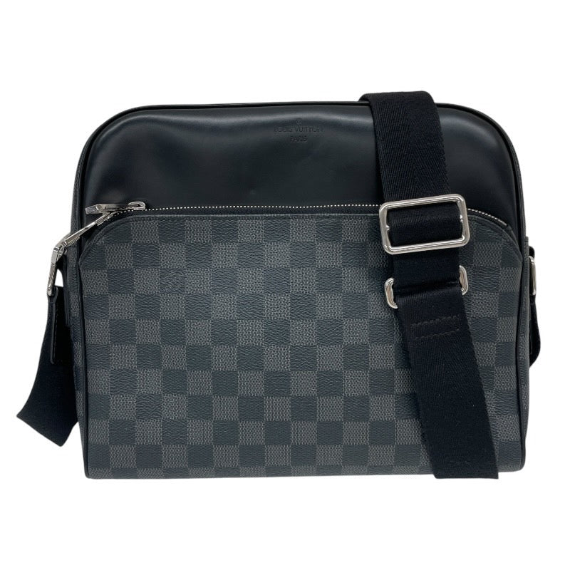 【LOUIS VUITTON】ルイ・ヴィトン デイトンPM N41408 ショルダーバッグメンズ ダミエグラフィット グレー ブラック レザー メッセンジャーバッグ