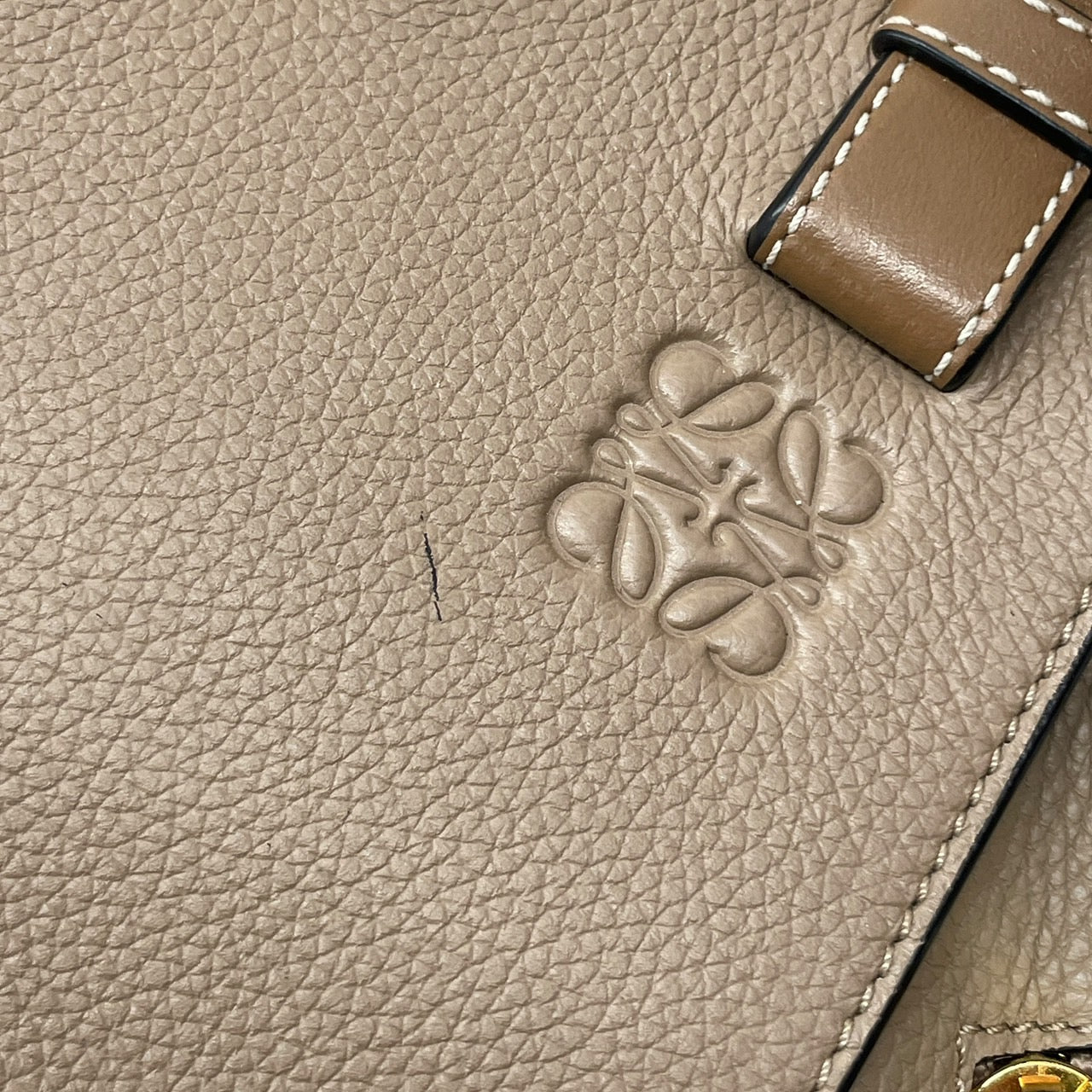 【LOEWE】ロエベ ハンモックスモール 38712KBN60 ショルダーバッグ レディース ハンドバッグ カーフレザー ベージュ 2way