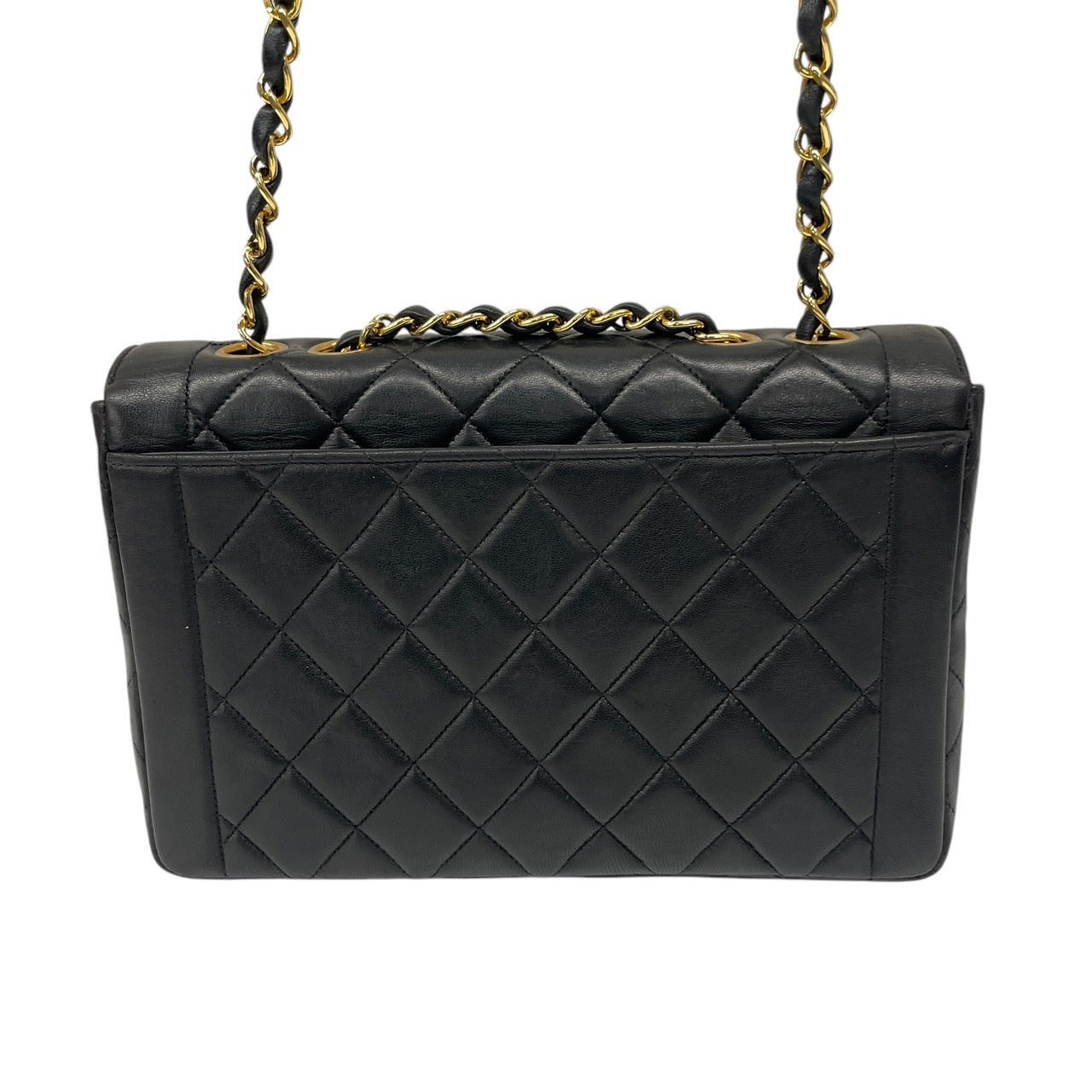 【CHANEL】シャネル ダイアナ ショルダーバッグ ラムスキン レディース マトラッセ23 チェーンショルダー 黒 ブラック