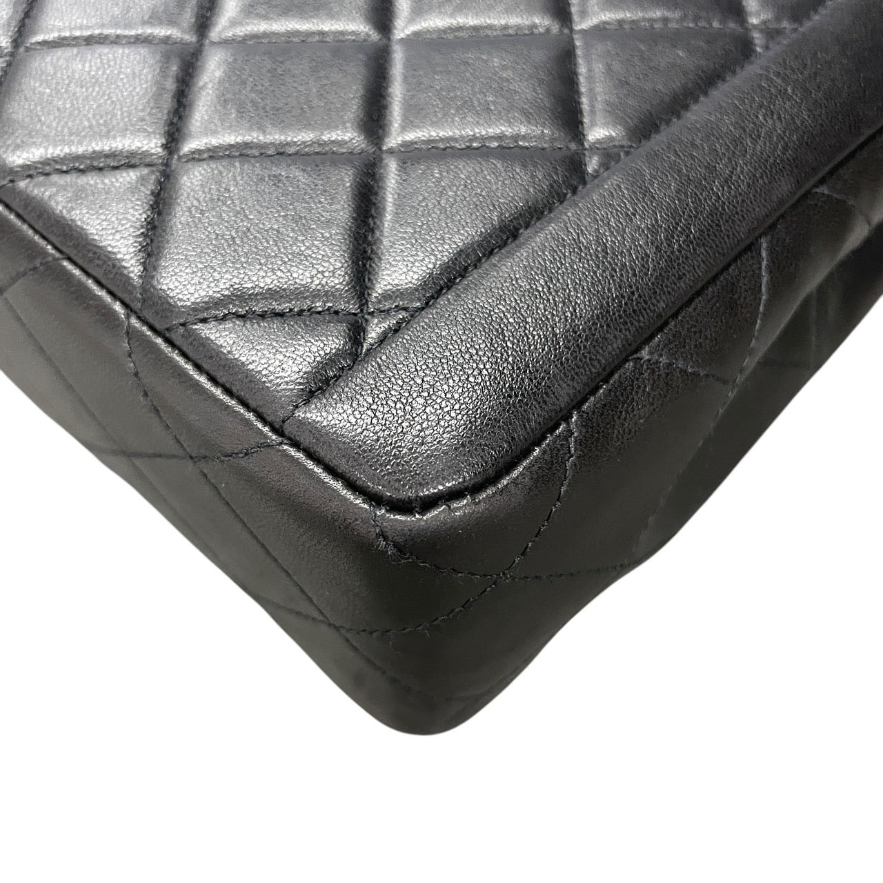 【CHANEL】シャネル ダイアナ ショルダーバッグ ラムスキン レディース マトラッセ23 チェーンショルダー 黒 ブラック
