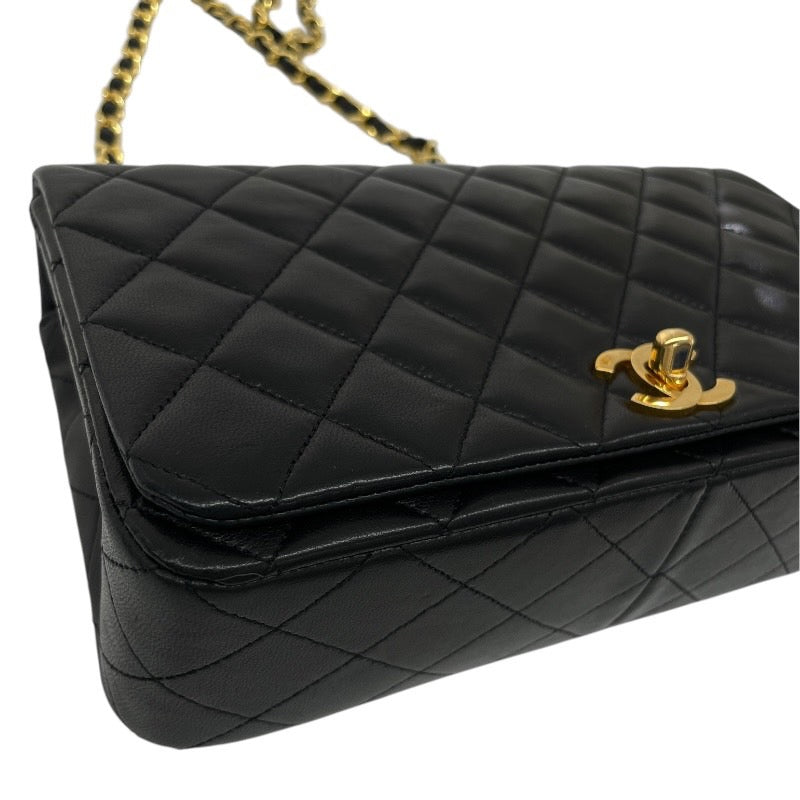 【CHANEL】シャネル マトラッセ23 ターンロック金具 A03568 ショルダーバッグ ラムスキン レディース フルフラップ チェーンショルダー 黒 ブラック 1番台
