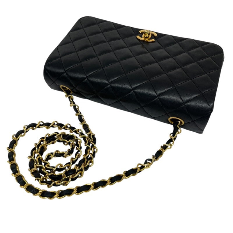 【CHANEL】シャネル マトラッセ23 ターンロック金具 A03568 ショルダーバッグ ラムスキン レディース フルフラップ チェーンショルダー 黒 ブラック 1番台