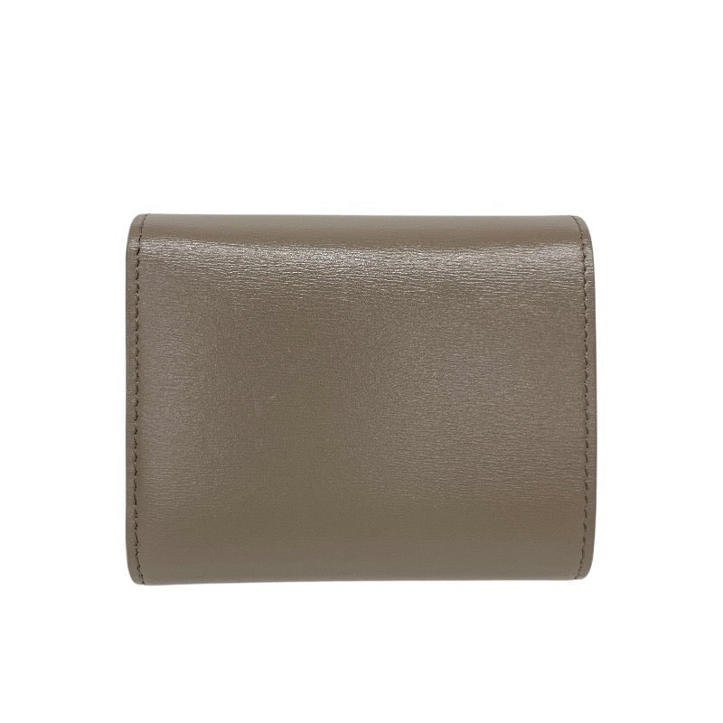 【CELINE】セリーヌ スモール トリオンフ フラップ ウォレット 10D783DPV.10BL 三つ折り財布 レザー レディース グレージュ ゴールド金具 コンパクト